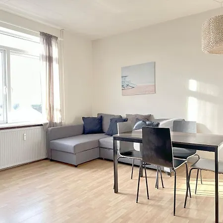 Three Bedroom In Frederikshavn,. * Frederikshavn