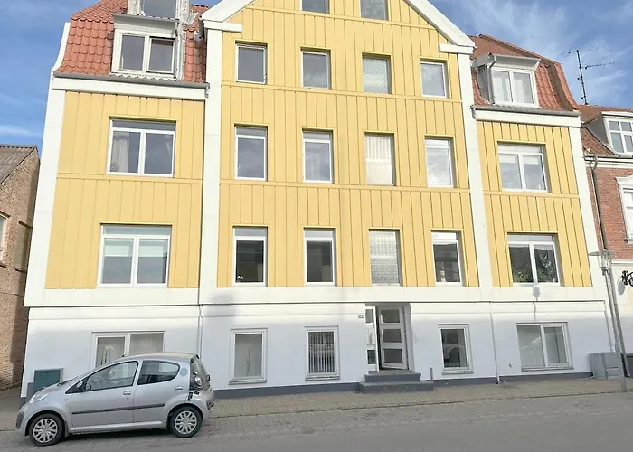 Three Bedroom In Frederikshavn,. Διαμέρισμα Frederikshavn
